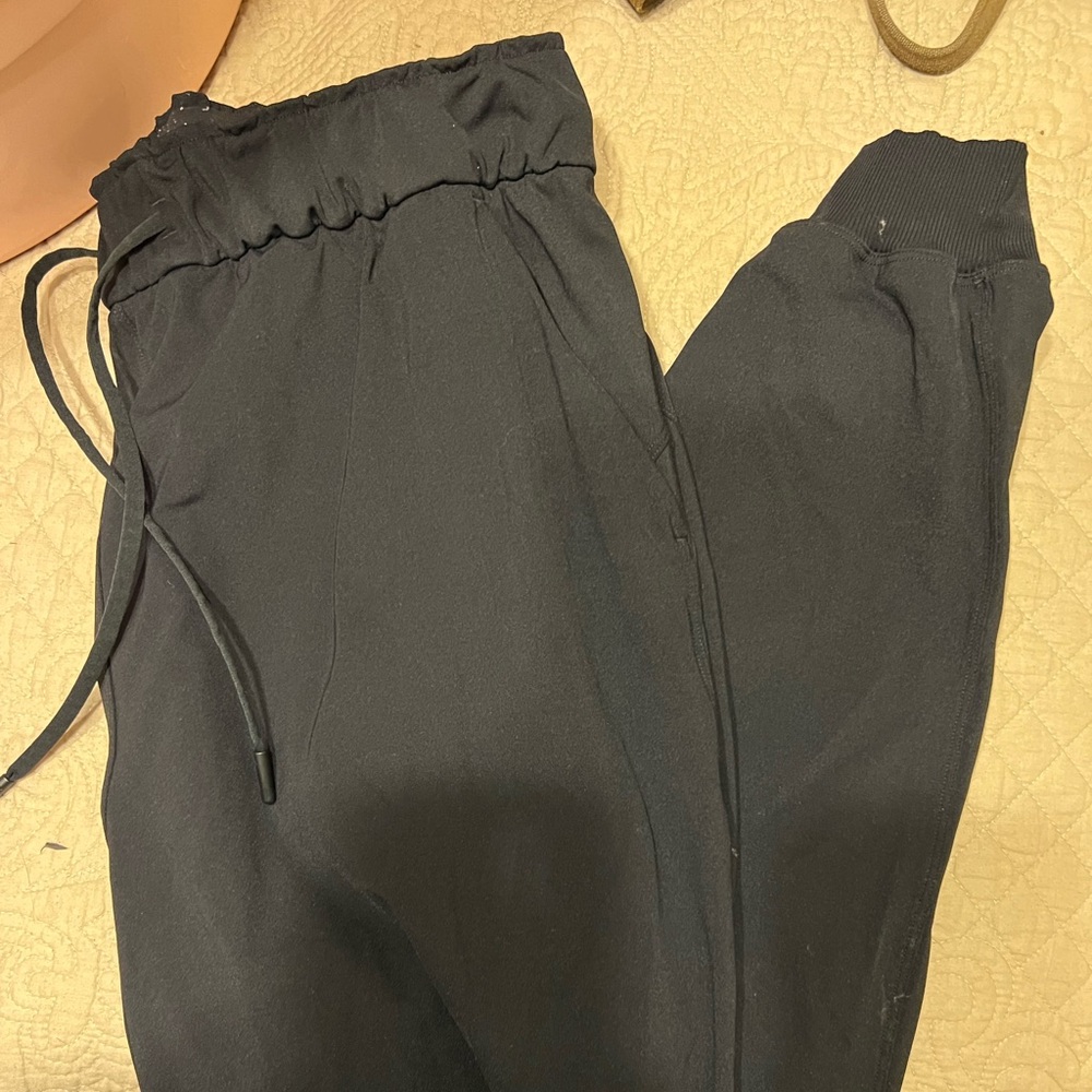 Lululemon joggers